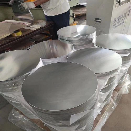 Plat bulat aluminium kosong